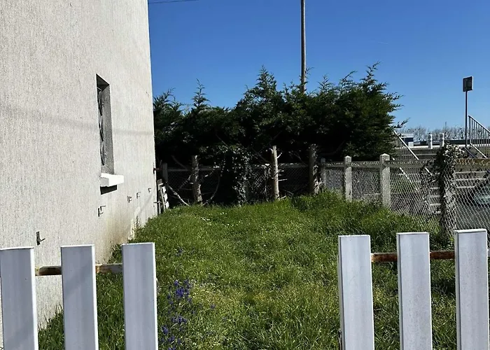 דירה Le Phare Du Canal, Jardin Prive