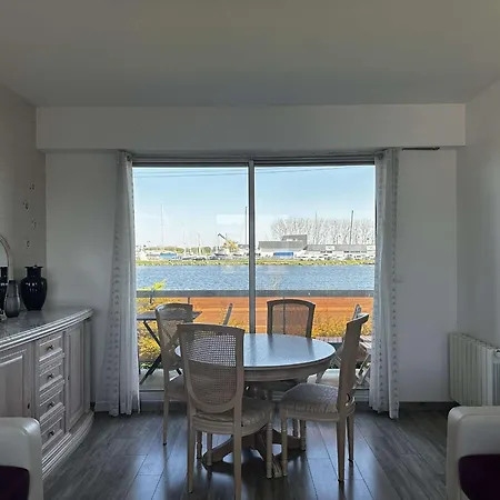 Le Phare Du Canal, Jardin Prive וויסטרהאם