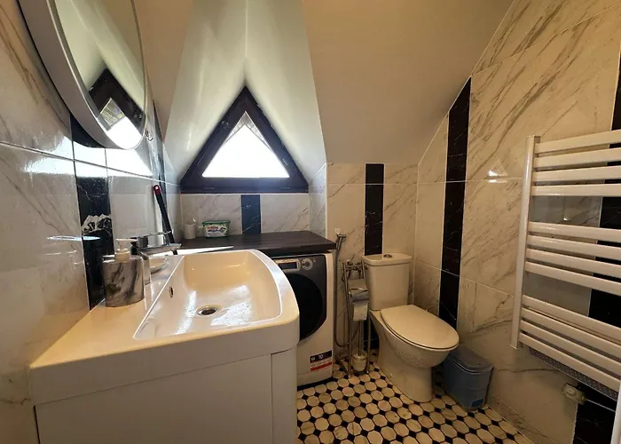 Le Phare Du Canal, Jardin Prive